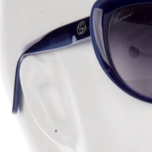 Gucci Blue Cat-Eye Sunglasses - Picture 2 of 10